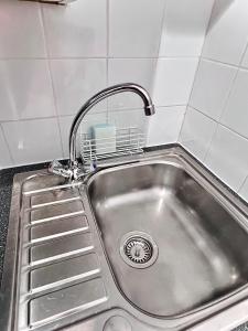 LUX 2 Guests Studio FREE WIFI & PARKING Aroluchi Ville