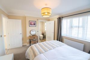 La Casita - Inside the Gates of Frinton-On-Sea