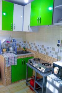 Lux Suites Nataliz Apartments Utawala