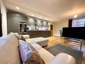 Desirable 2 Bedroom Apartment in Bicester that sleeps 5 - Bucknell