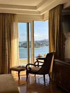 Liberty - Classic luxury sea view villa with private pool, Panoramic views to Kommeno & Corfu old Town - كومينو