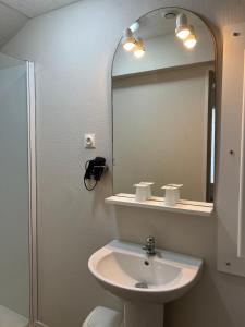 Hotels Au Petit Bonheur : photos des chambres