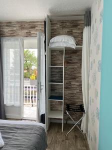 Hotels Au Petit Bonheur : photos des chambres