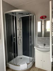 Hotels Au Petit Bonheur : photos des chambres