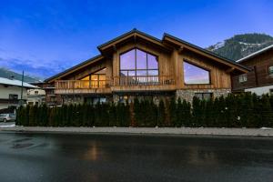 Dorfchalet das Luxus-Wellness-Chalet im Skigebiet
