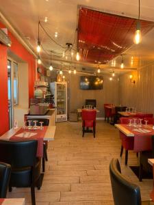 Hotels Au Petit Bonheur : photos des chambres