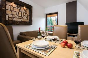 Apartament w malowniczej Dolinie Kościeliskiej by Rent like home