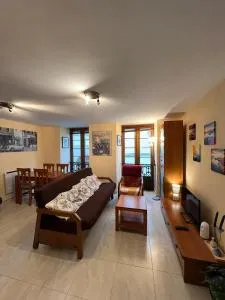 S&H La Marimorena - Castropol