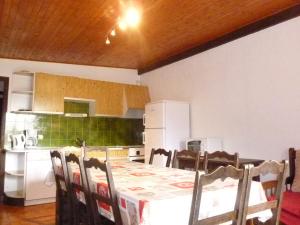 Appartement 10 pers avec accès piscine, près des pistes - FR-1-467-105