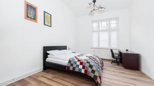 Wrzesińska, Sun & Snow