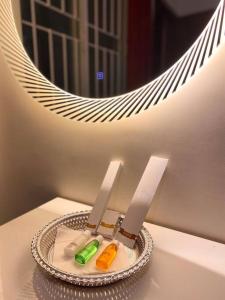 Big Studio rooms with patio-only for Girls& couple