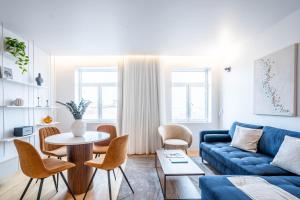 Penthouse with City Views - Almada 551