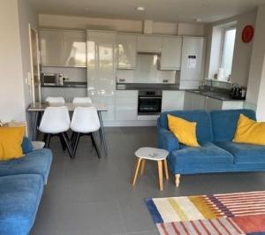 LIKONI 3 by BOURNECOAST - A Modern Apartment with SEA VIEWS, Patio and Parking - FM6193