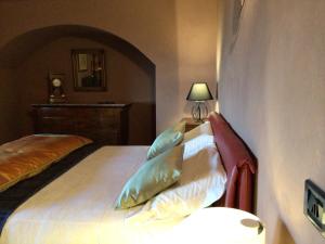 Villa Moglietta Host in Langhe