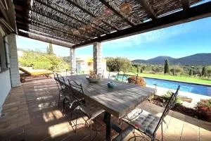 Villa provençale climatisée, piscine chauffée - Valauris