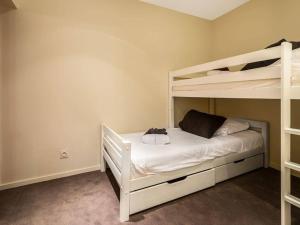 Appartement luxueux 75m², 6 pers, centre Val dIsère, front de neige, terrasse sud - FR-1-567-22