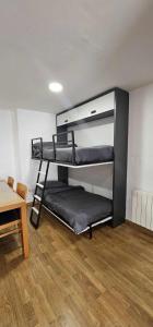 Apartamento Laia, con máquina recreativa.