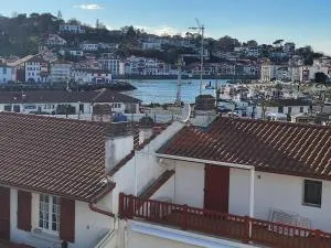 SAINT JEAN DE LUZ, Appt 4 couch., centre ville - 西布勒