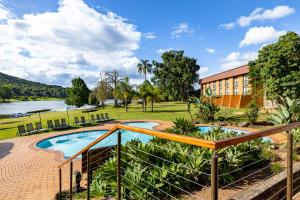 African Sky Hotels - Pine Lake Inn
