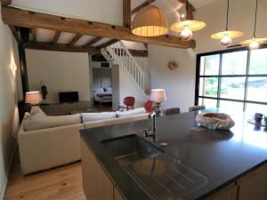 Maisons de vacances Les ecuries du chateau : photos des chambres