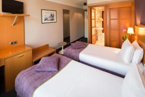 Hotels Quality Hotel Christina Lourdes : photos des chambres