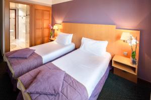 Hotels Quality Hotel Christina Lourdes : photos des chambres