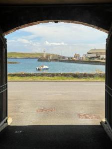 Lovely apartment overlooking the harbour and bay