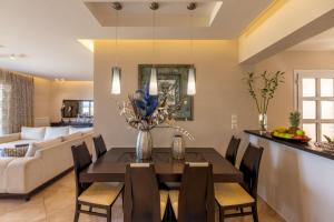 Alkis Dream villa with view