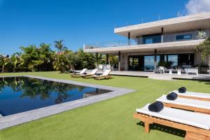 KARAT Villa Atelier de la Vega