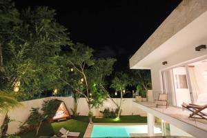 Estrena espectacular Villa, piscina XL y jacuzzi