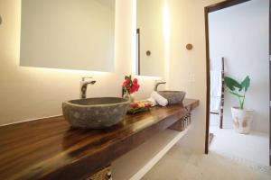 Estrena espectacular Villa, piscina XL y jacuzzi