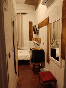 1920s Rooms & Beds