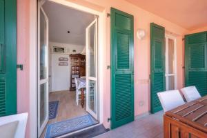 SeaView Cavi B. [100mt dal Mare]