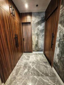 Super Luxury Apartment - Gated Community