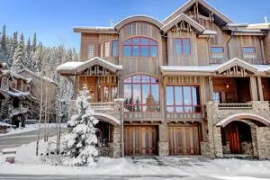 Ski In Out Luxury Villa 456 I Hot Tub I Great Views I Best Price I FREE Adventures Daily - 乔治城