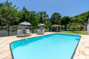 Perfeita Casa com Piscina, Churrasqueira e Lazer - Monsuaba