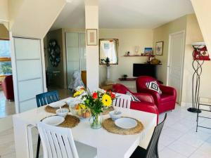 Appartements Le Castel Marine VUE MER : photos des chambres