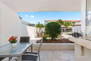 On Hastings Street, Noosa Heads Apartment Suite