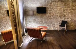 Hotels Aux Terrasses : photos des chambres