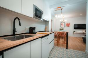 Apartamento turístico en el Centro de Granada QH Casa de los Colores