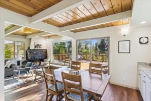 Cedar Chalet by Tahoe Getaways - Stunning 3BR with Fireplace & Pet Friendly