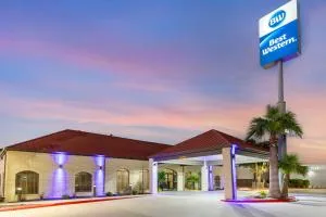 Best Western near Lackland AFB SeaWorld - Castroville