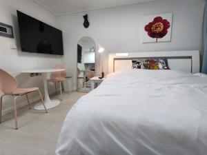 Welcome to Jejubi house