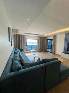 درة العروس خمس غرف وصالة مع بالكونة على شاطئ البرادايس - عوائل