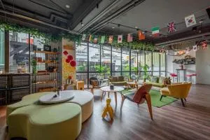 Light Hostel - Tainan - Тайнань
