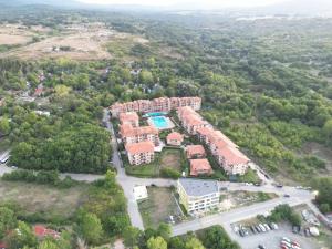 Двустаен апартамент в комплекс Нестинарка