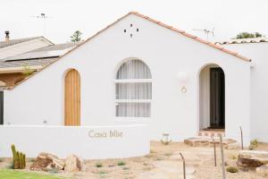 Casa Billie: Luxury stay 200m to pristine coastline