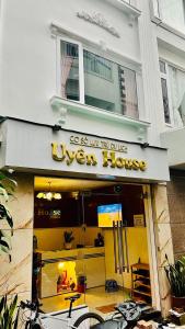 Uyên House hotel