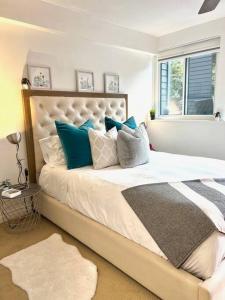 Canyon Heights Retreat (Grouse Mountain)