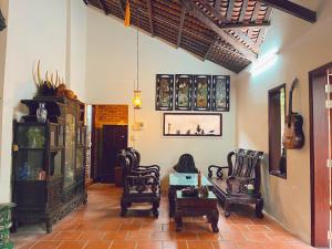 Biệt thự Tứ Quý